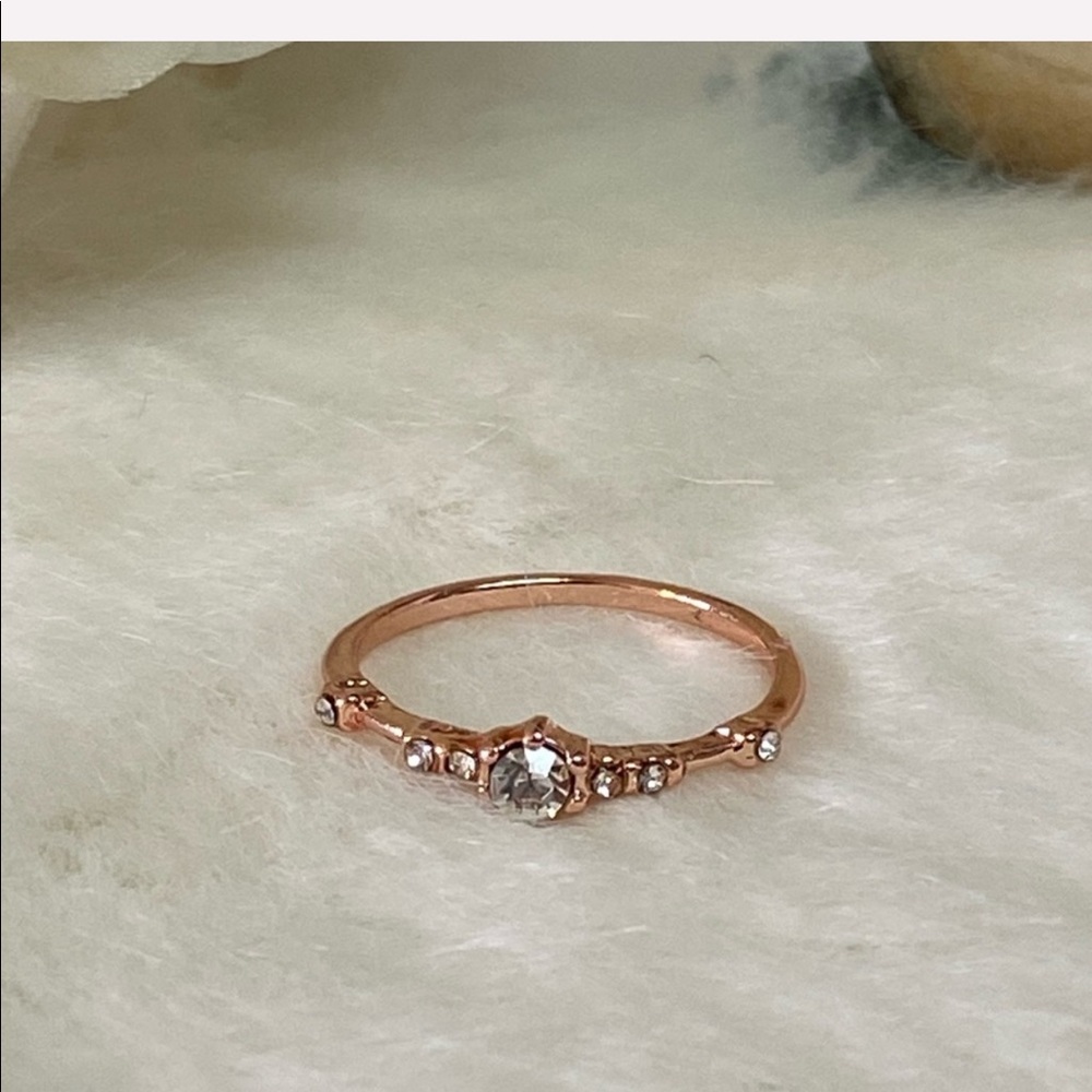 NEW ROSE GOLD PLATED RING WITH SIMULATED DIAMONDS - Picture 7 of 7